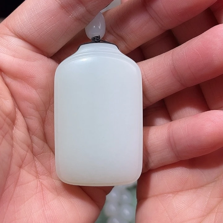 安***^和田玉未镶嵌颈饰