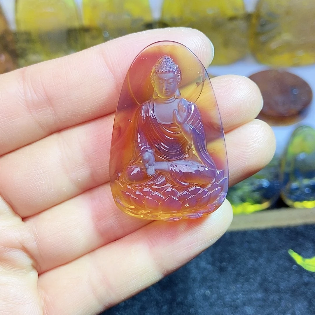 琥珀颈饰未镶嵌阿弥陀佛