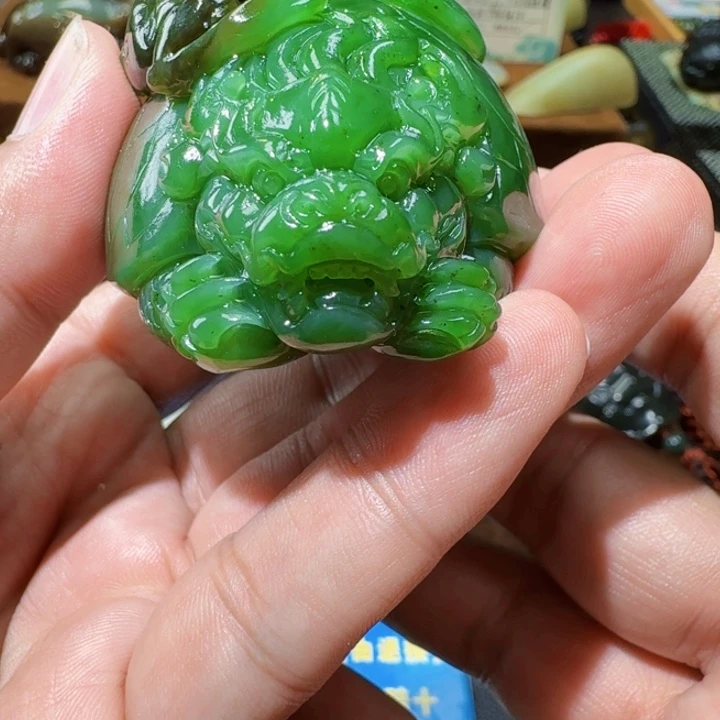 未镶嵌和田玉把件