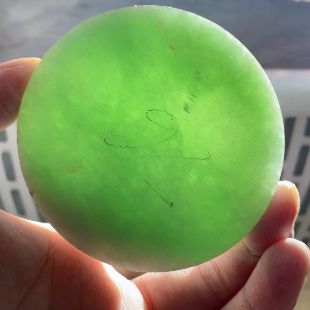 翡翠挂件未镶嵌静*K缅甸天然翡翠片料