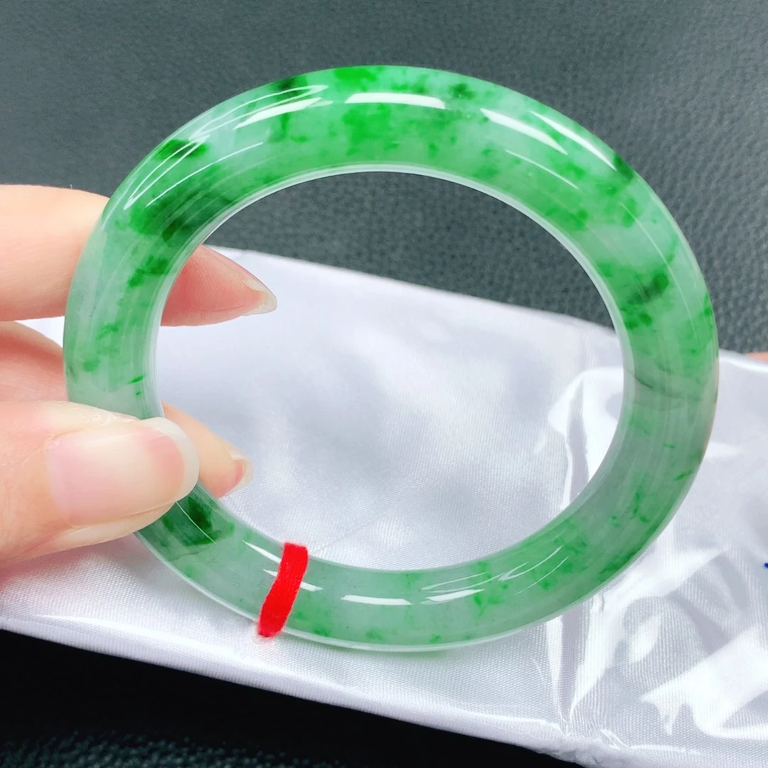 翡翠未镶嵌手镯53圈