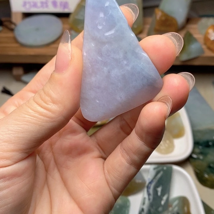 翡翠未镶嵌颈饰天然