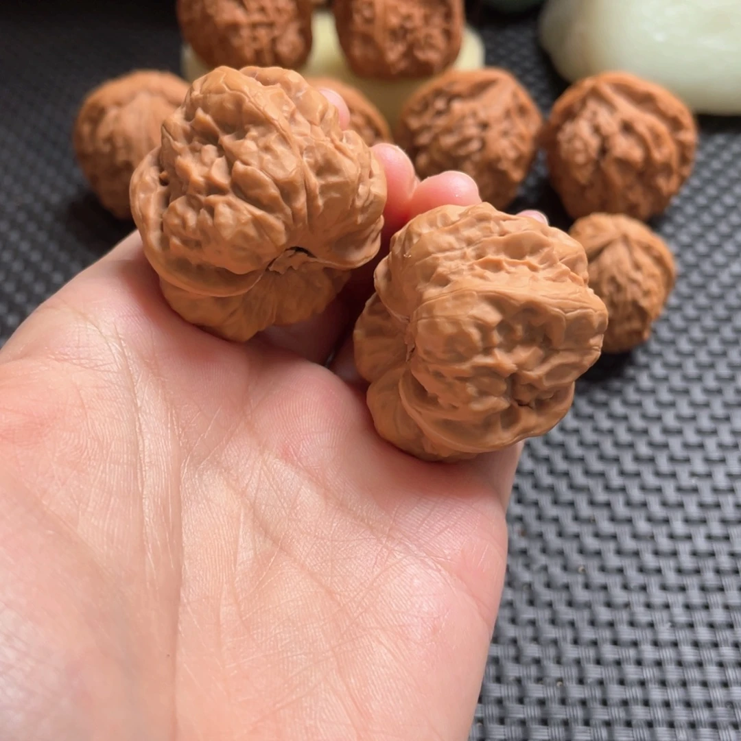 文玩核桃吊坠蛤蟆头38+有修