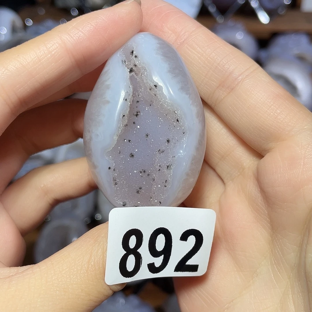 未镶嵌水晶大型摆件（非配饰）