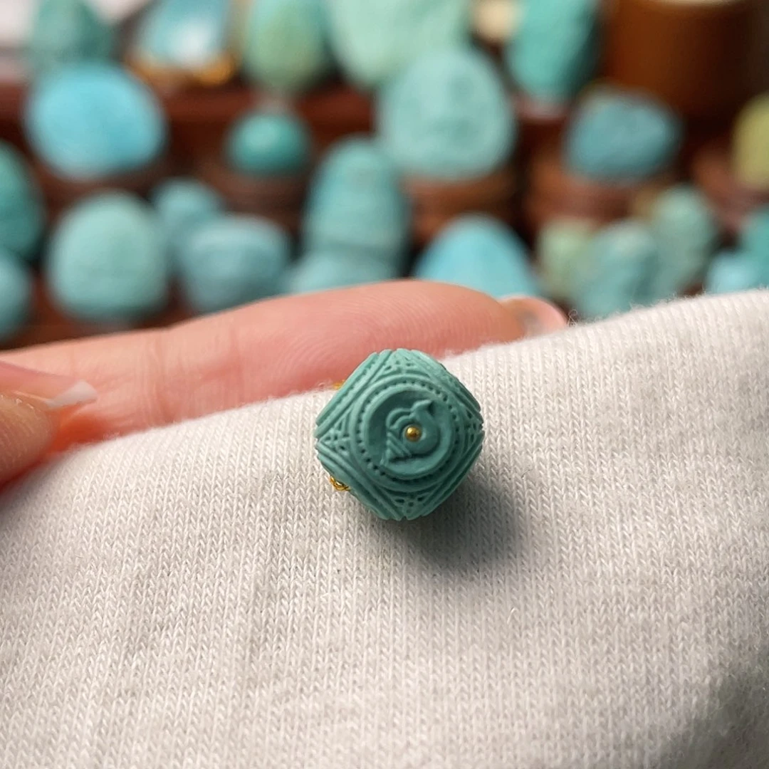 绿松石珠宝奇石未镶嵌