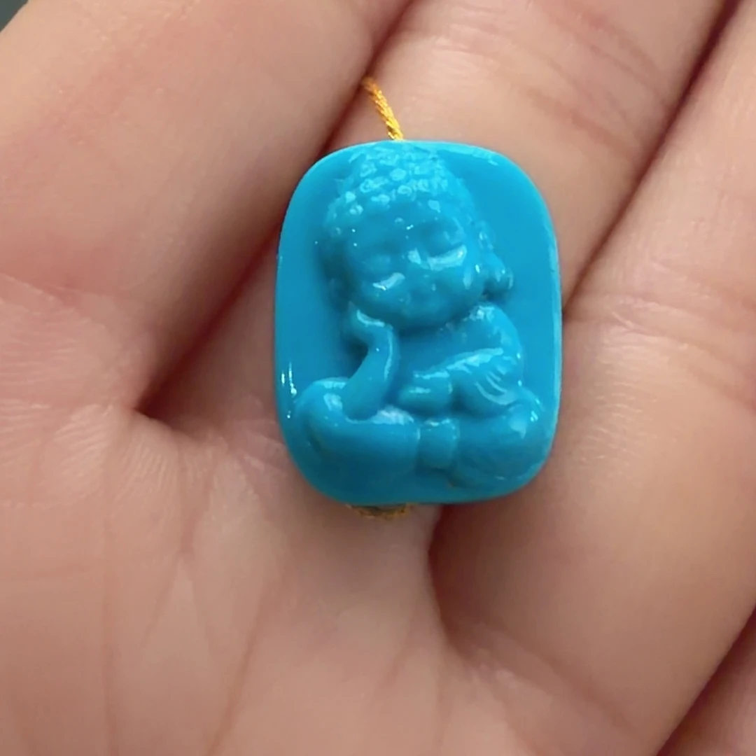 绿松石未镶嵌颈饰