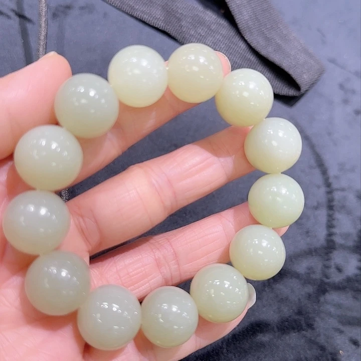 手链未镶嵌和田玉