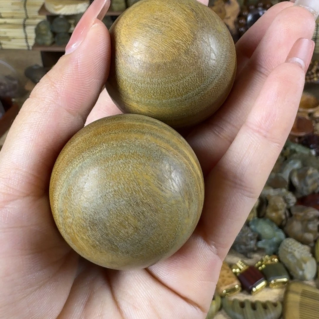 维腊木（绿檀）此**忘手球