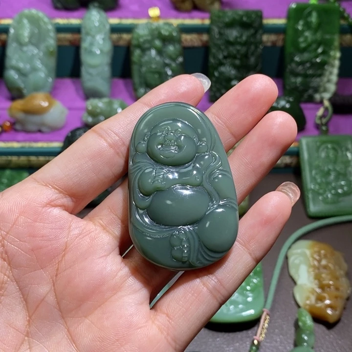 未镶嵌和田玉挂件