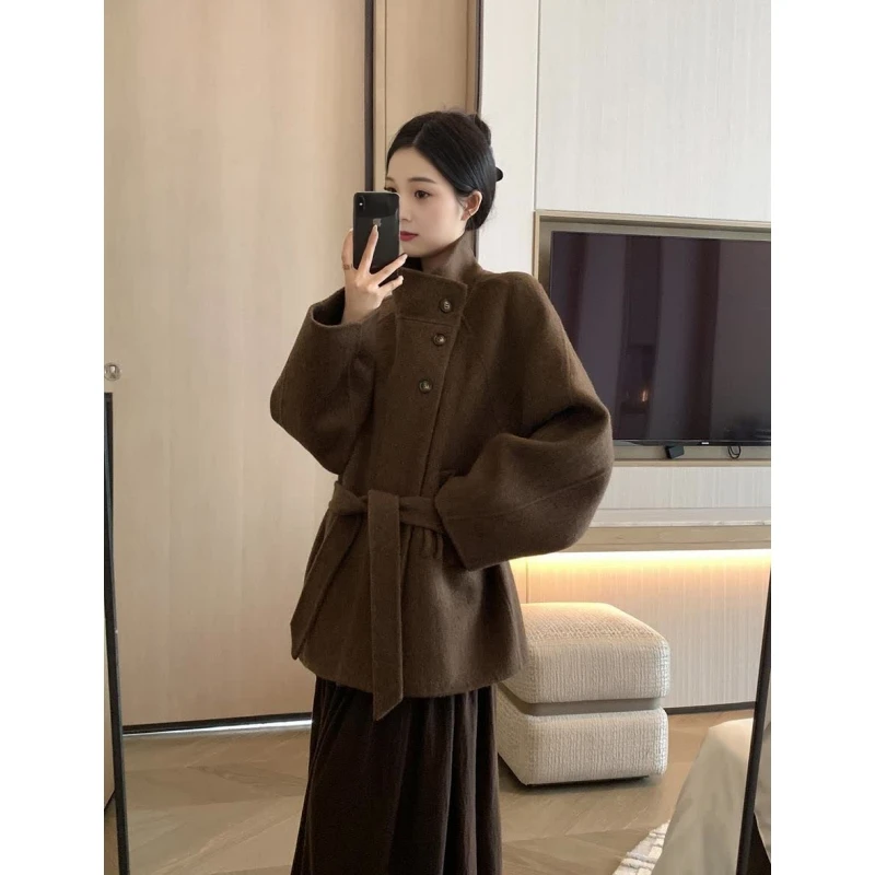 美拉德立领羊毛呢子大衣女2025冬新款加厚收腰小个子短款毛呢外套