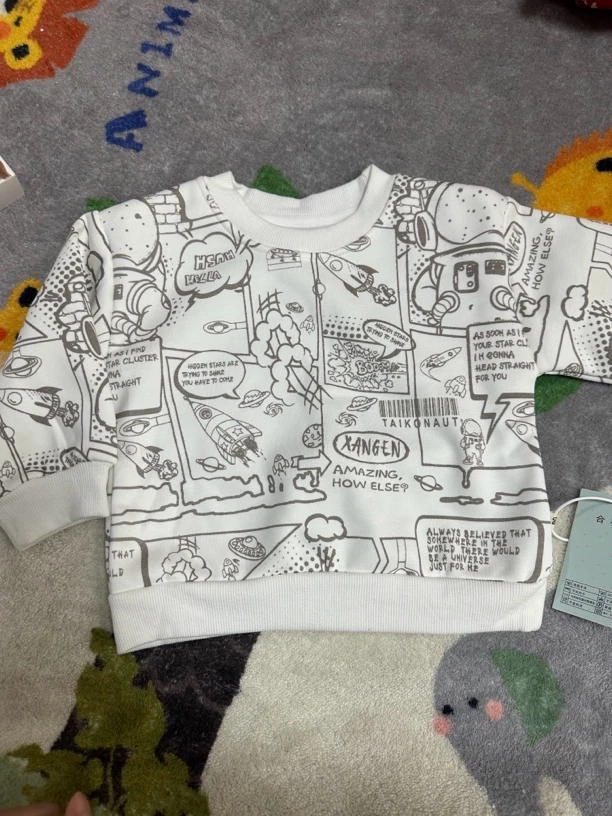 儿童卫衣白色涂鸦