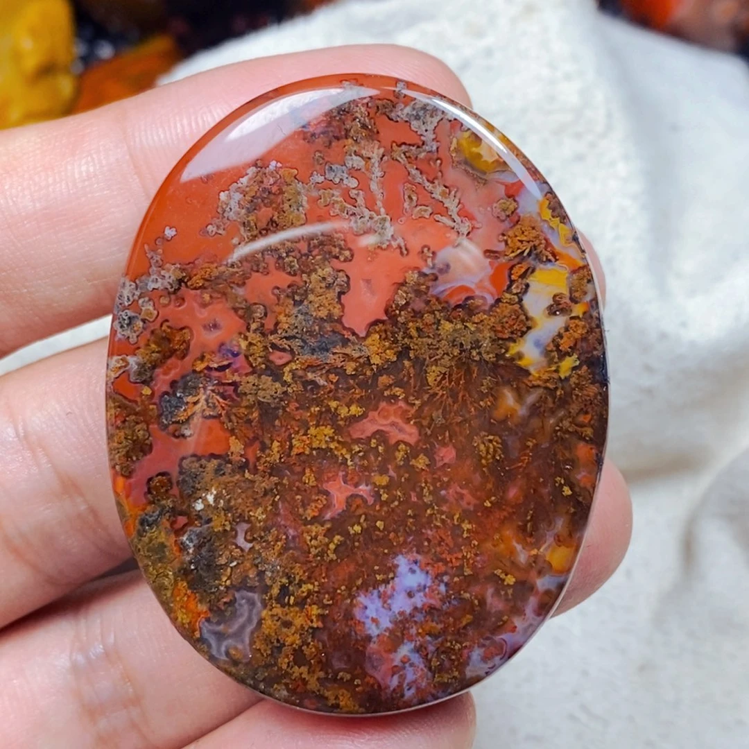 未镶嵌吊坠(不含链)玛瑙/玉髓一****?