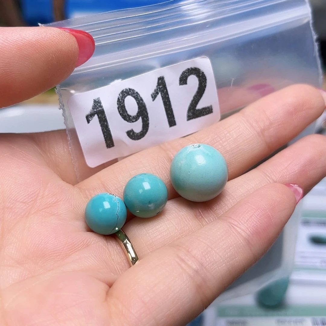 绿松石未镶嵌珠宝半成品