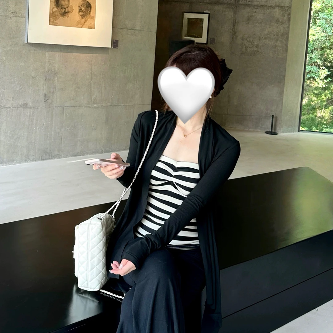 运补｝大码甜辣妹不规则长袖开衫外套女条纹吊带背心+垂感半裙套装