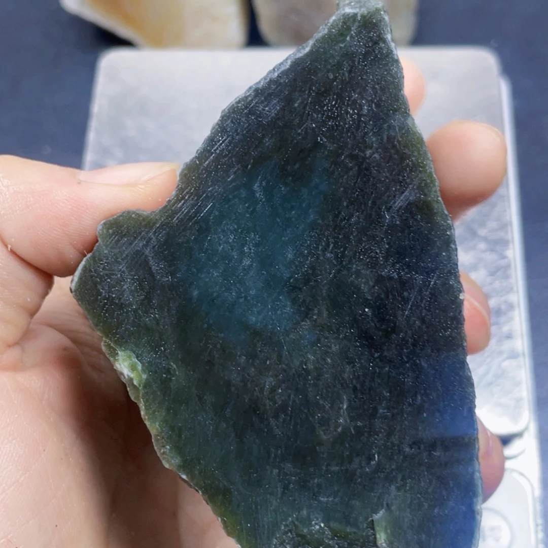 未镶嵌和田玉珠宝半成品