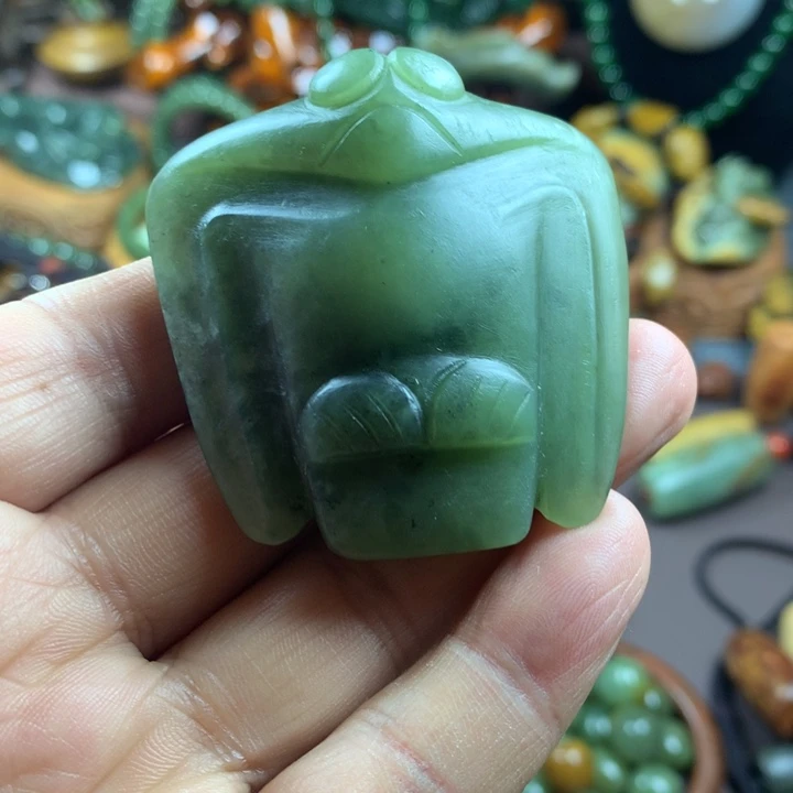 岫岩河磨玉（透闪石质玉）吊坠未镶嵌超****༖