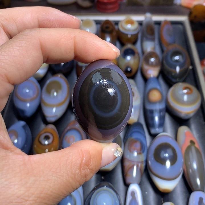 玛瑙/玉髓颈饰未镶嵌峰****3吊坠