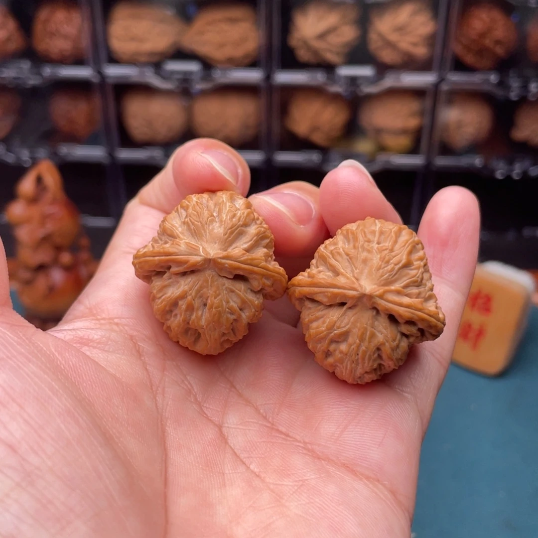 吊坠文玩核桃30全品三角白