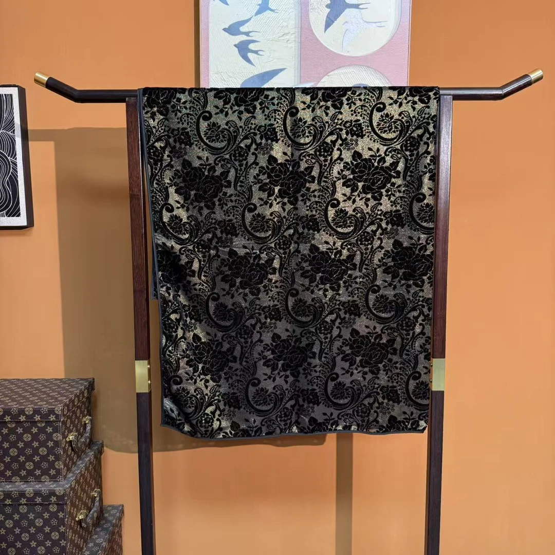 大顶货【鎏金玫瑰】重磅丝绒高货重磅国风高端丝巾-B10