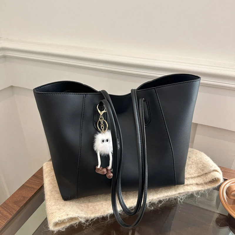 休闲通勤质感手提包2024秋冬季新款简约韩版单肩腋下包气质托特包