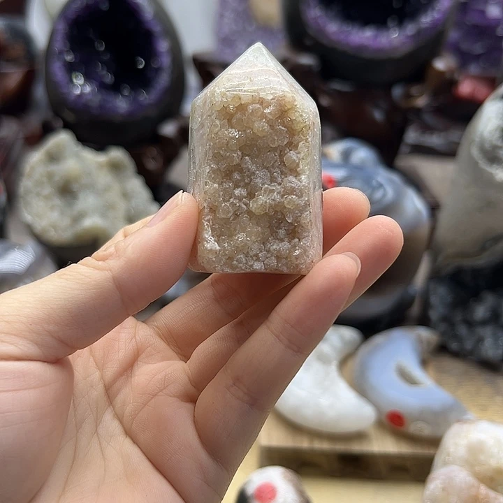 水晶珠宝半成品未镶嵌能量柱子59