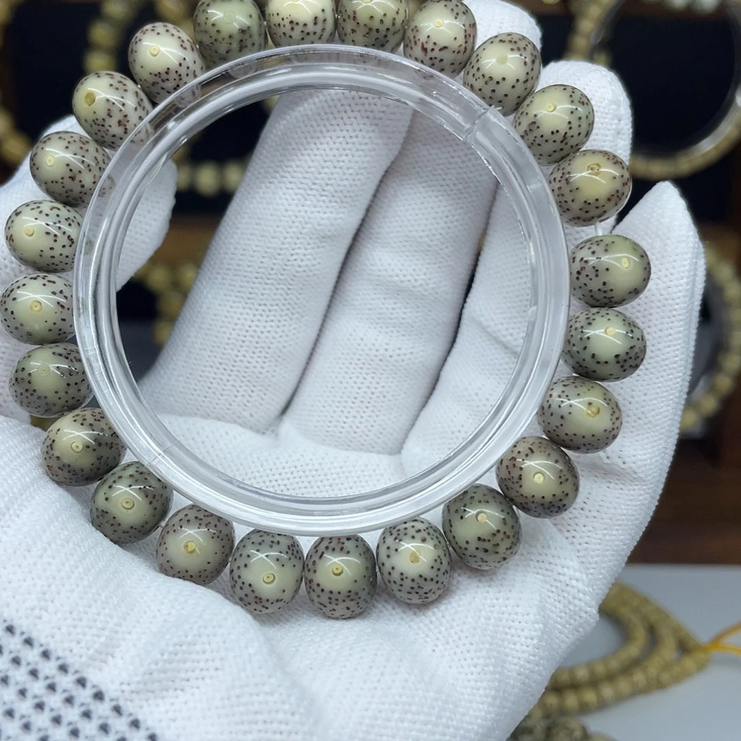 手串星月菩提11-9，大眼睛一线天