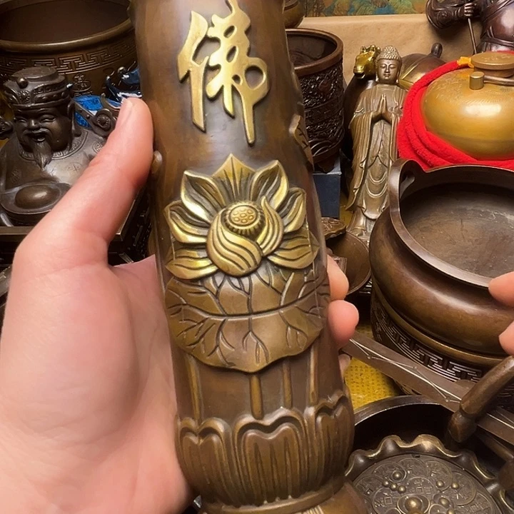 精美铜器批发档口