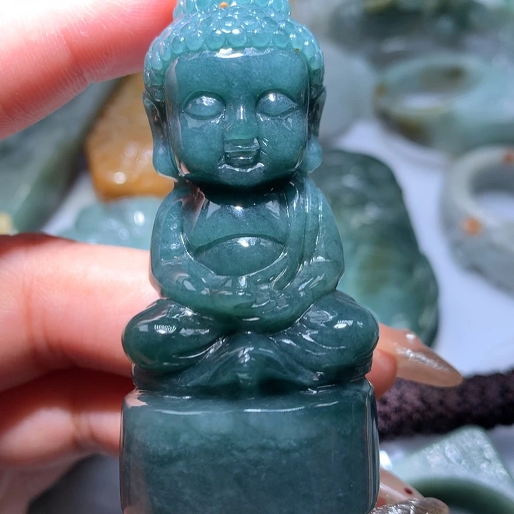 翡翠未镶嵌颈饰保真天然A货翡翠