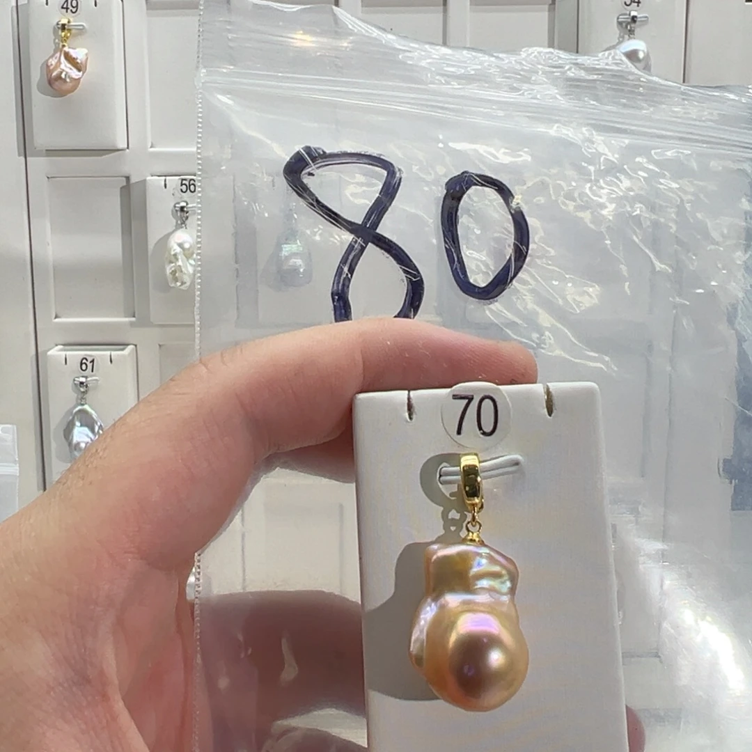 合金淡水珍珠颈饰