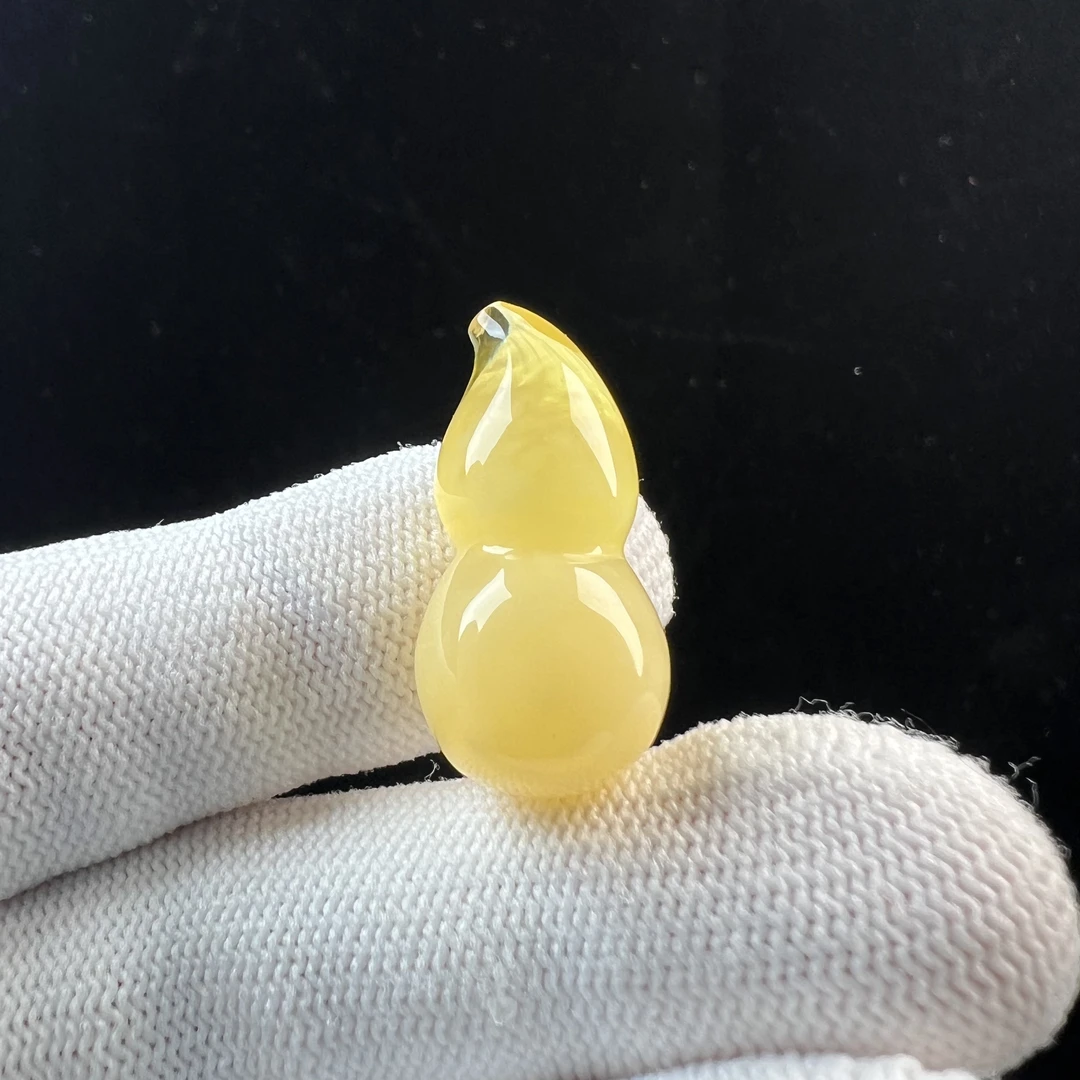 Y3507天然原矿蜜蜡鸡油黄葫芦13x26mm抖音基地质检发货