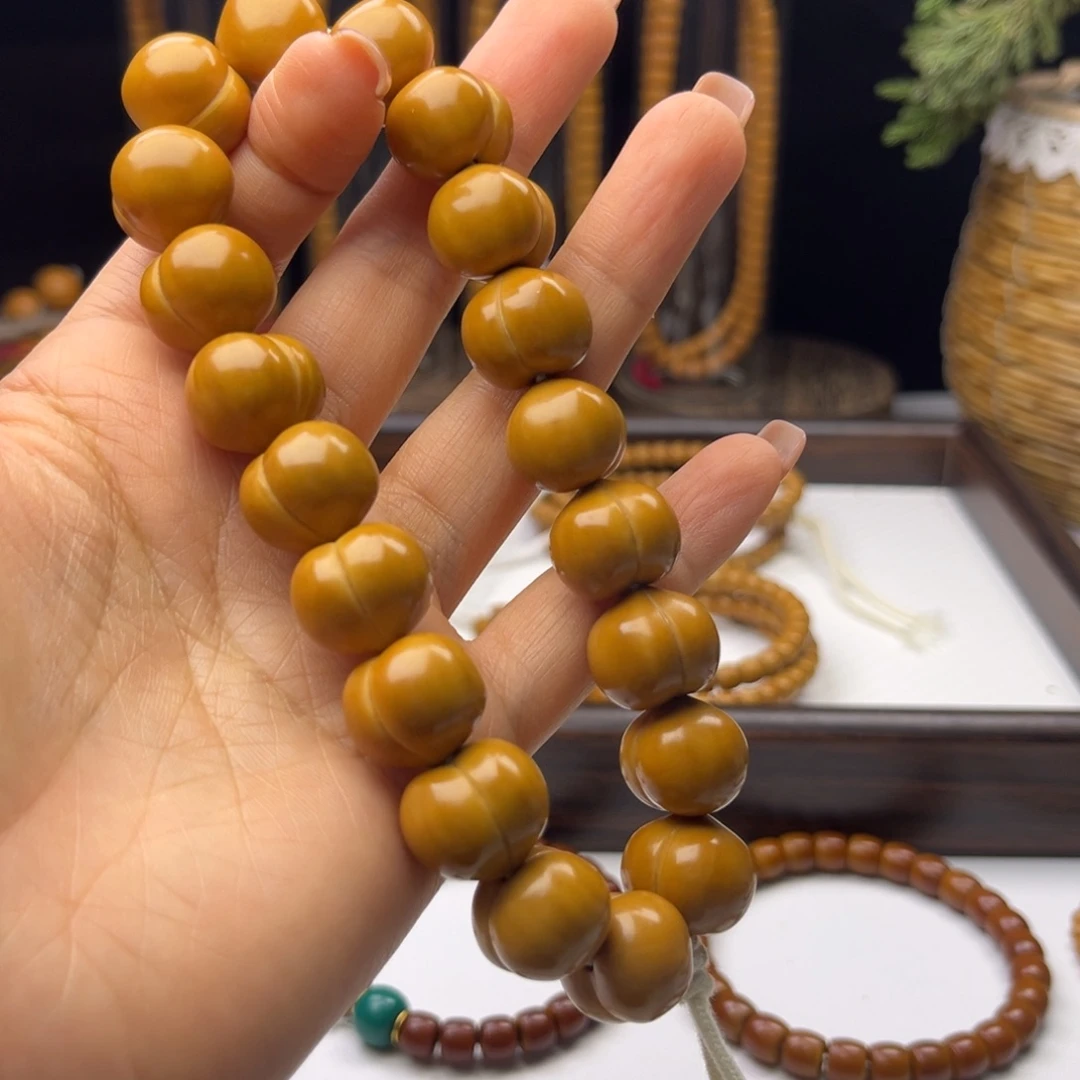 吊坠橄榄核猴头屁桃15