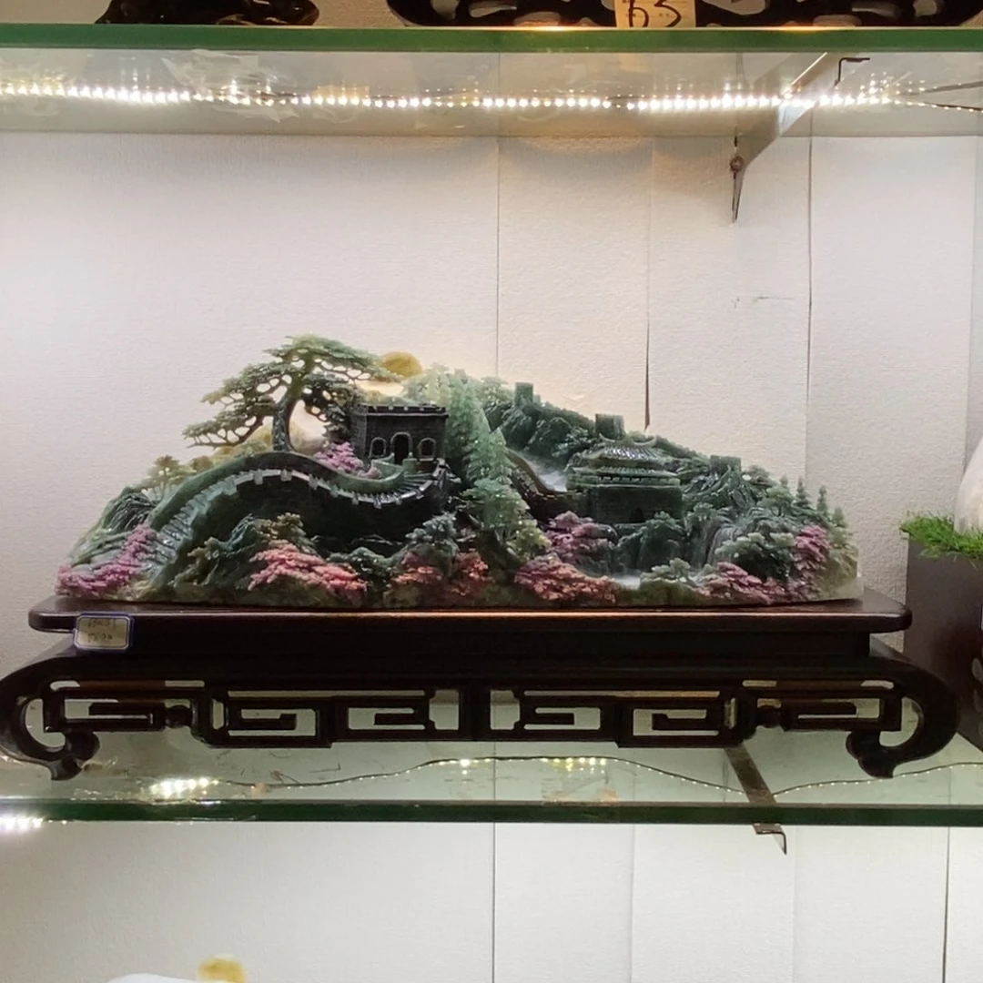 蛇纹石玉摆件未镶嵌