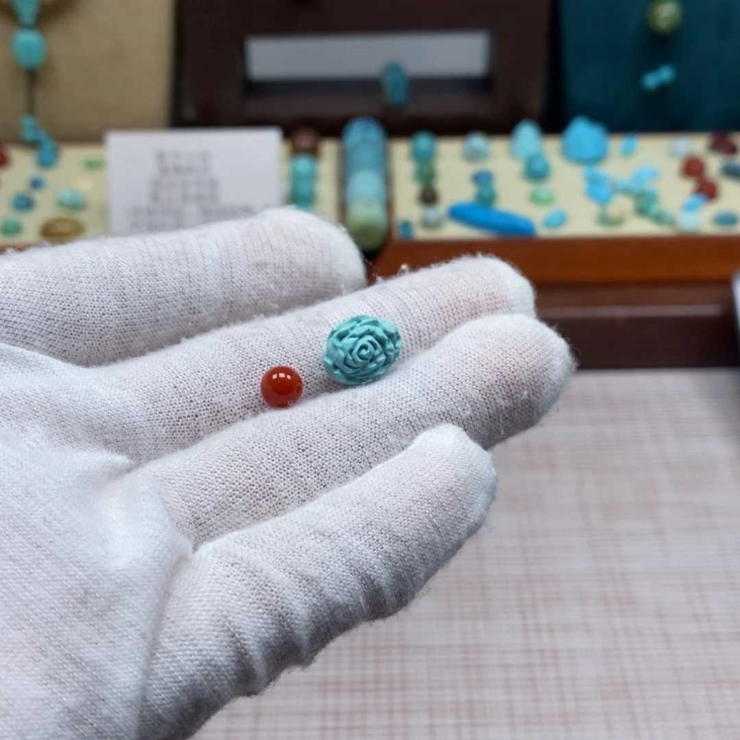 未镶嵌配饰南红玛瑙