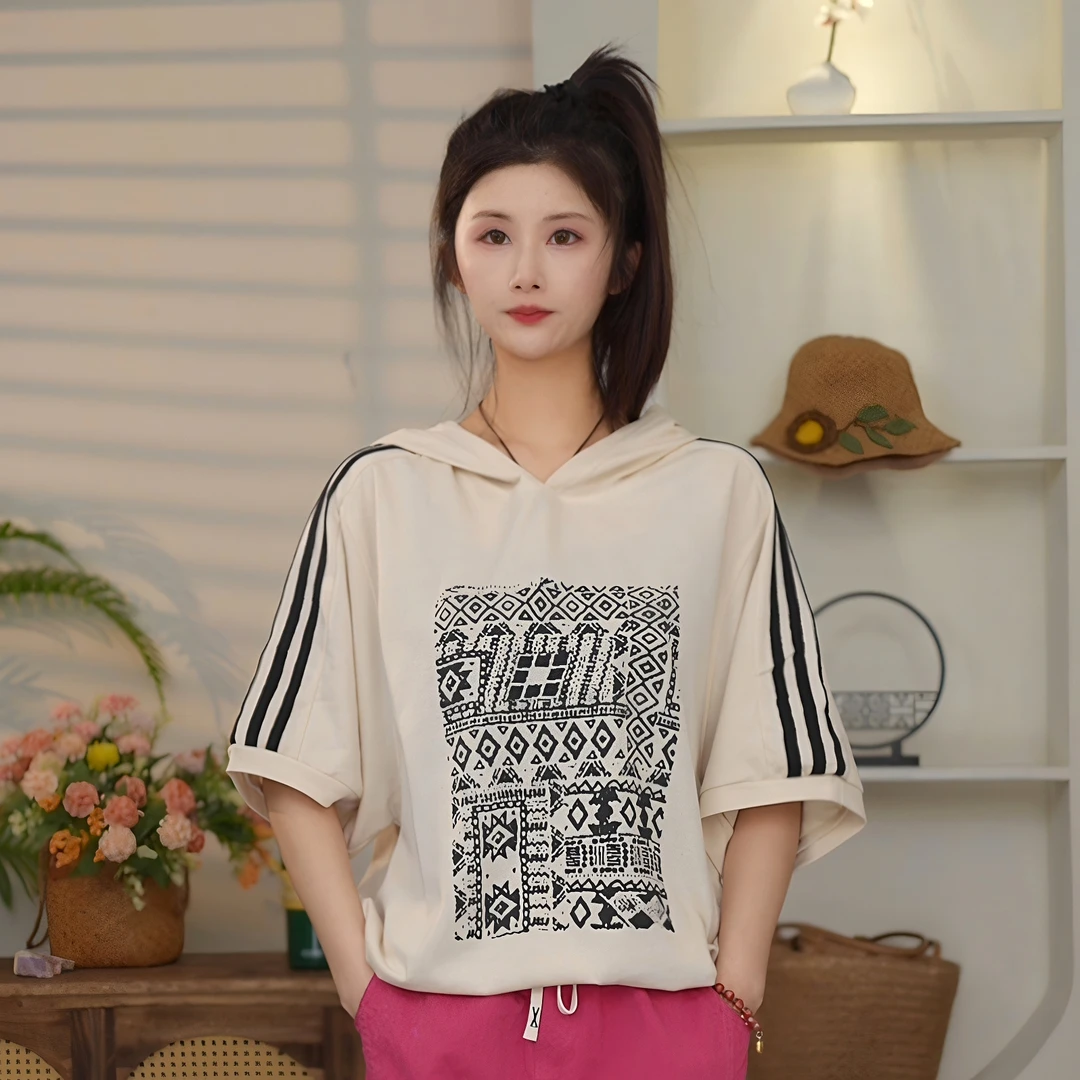 2025春夏新款纯棉连帽设计时尚百搭条纹印花女士短袖T恤