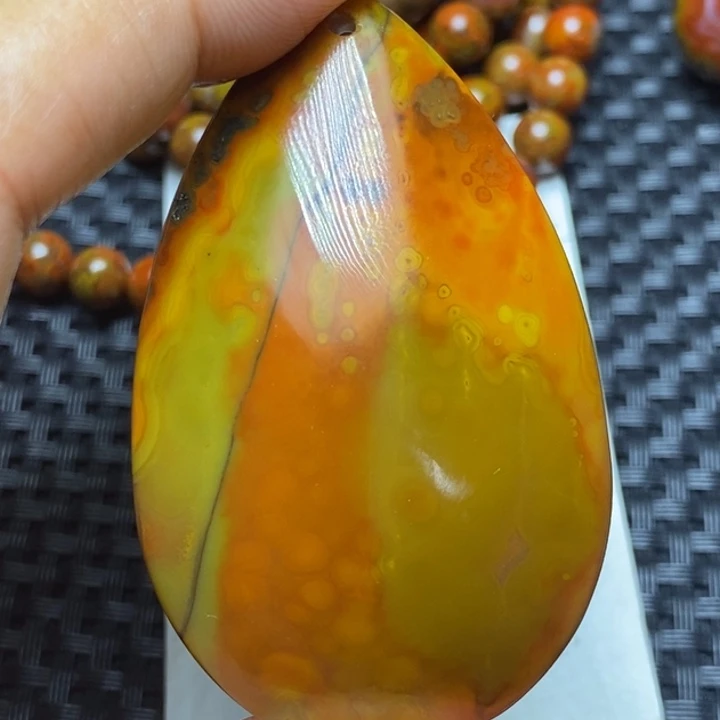 玛瑙/玉髓颈饰未镶嵌子*