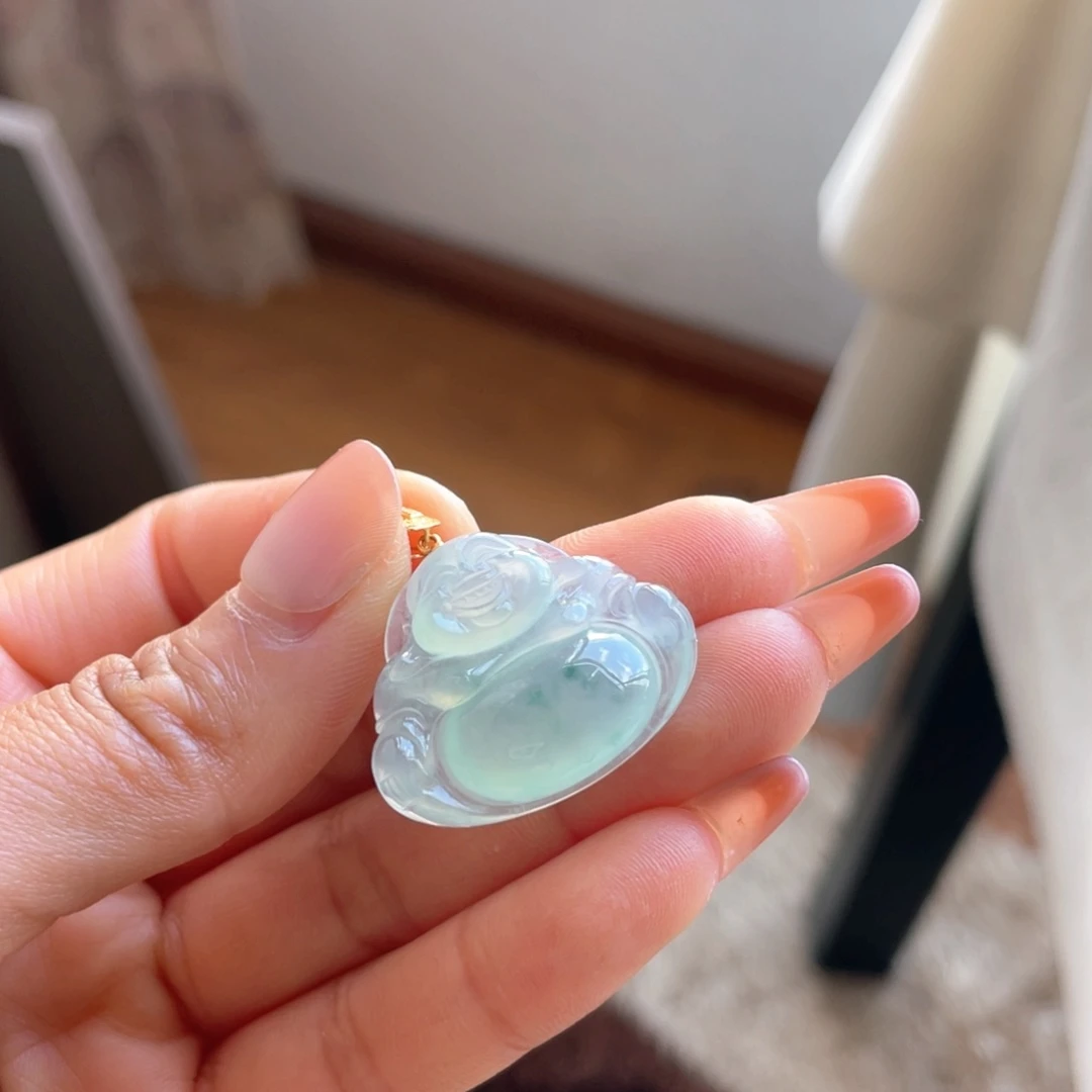 翡翠颈饰18K金镶嵌佛公