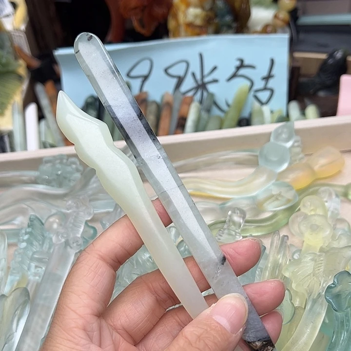 蛇纹石玉未镶嵌发簪