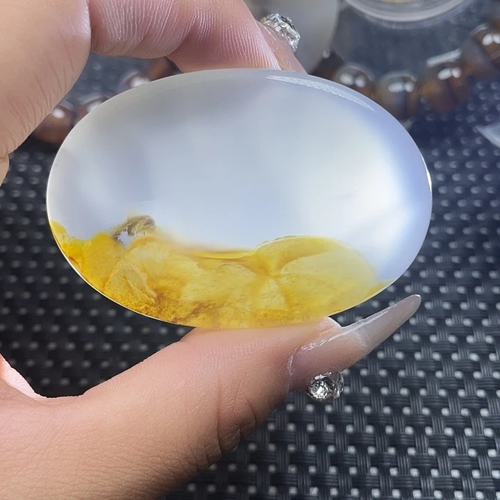 未镶嵌颈饰玛瑙/玉髓