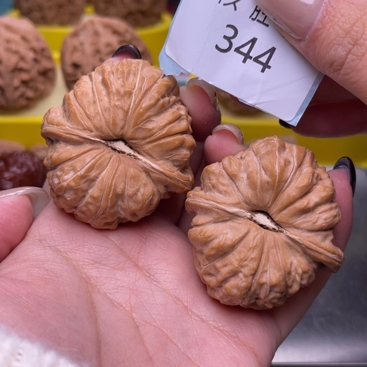 R***z把件文玩核桃南瓜墩43.344