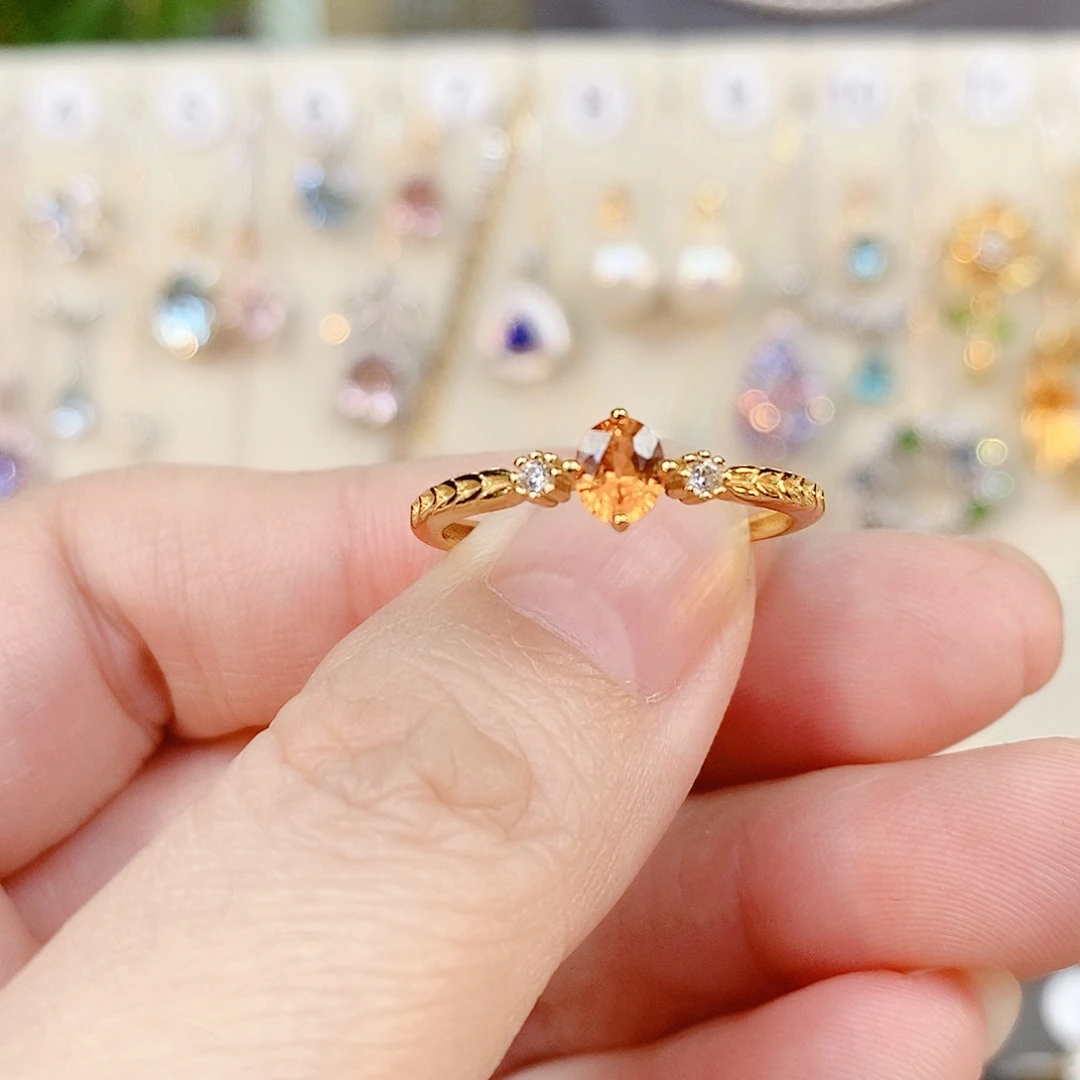 银S925镶嵌石榴石（芬达石）戒指