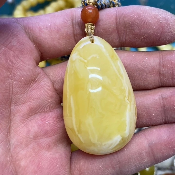 蜜蜡裸石未镶嵌吊坠