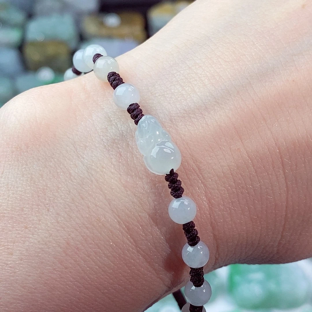 颈饰未镶嵌翡翠天然