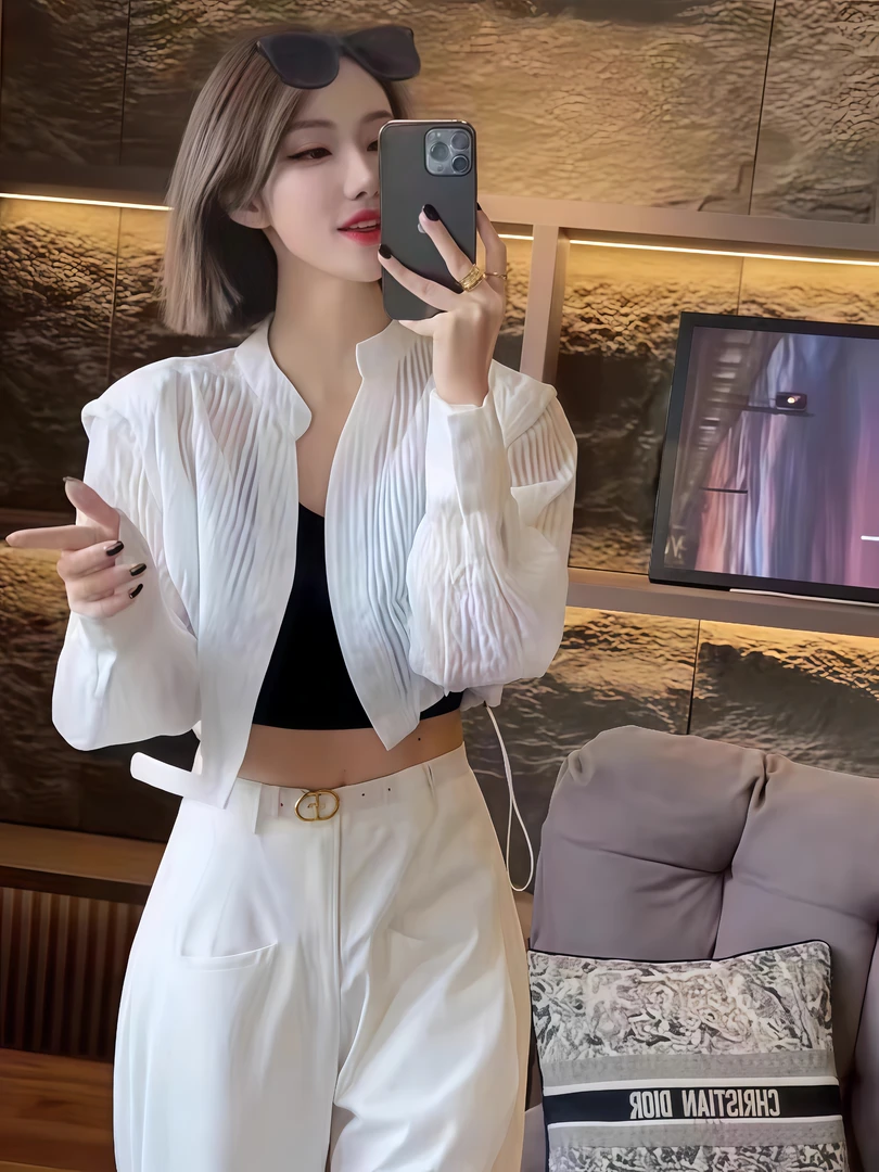 欧货高级感时尚法式气质条纹长袖衬衫女新款秋季短款防晒上衣外套