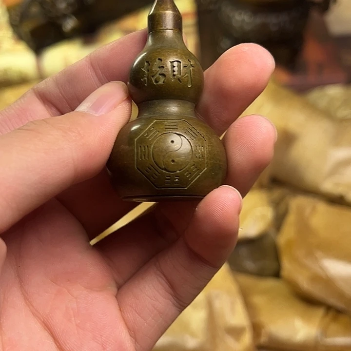 精美铜器，点击下单