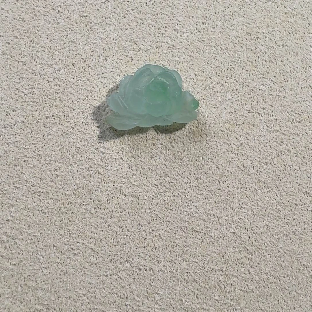 翡翠配石冰***兰天然A货翡翠荷花