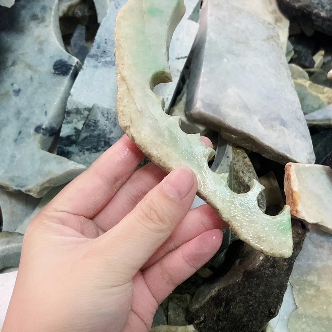 翡翠未镶嵌颈饰天然翡翠