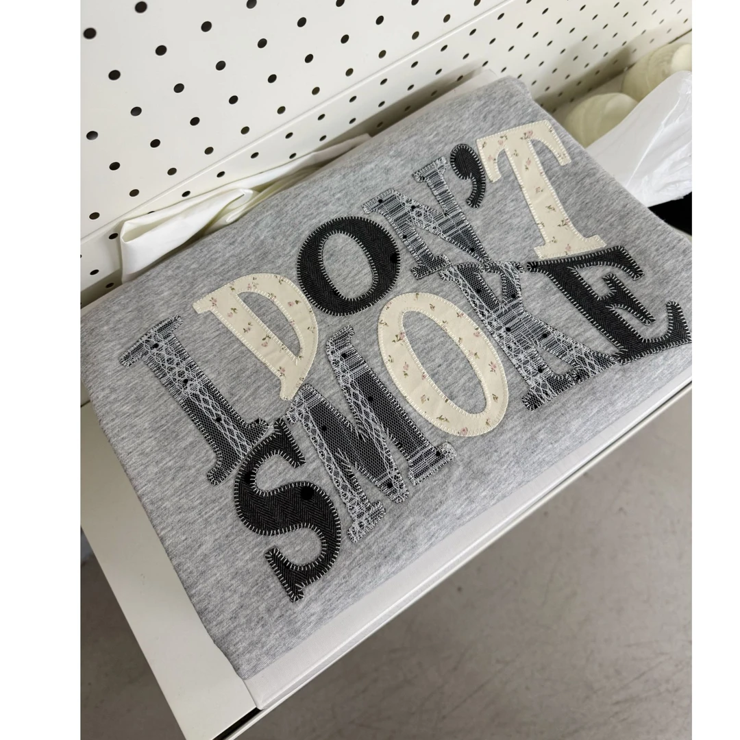 DONSMOKE蕾丝波点碎花三重贴布绣短袖T恤DSM宽松落肩袖无性别上衣