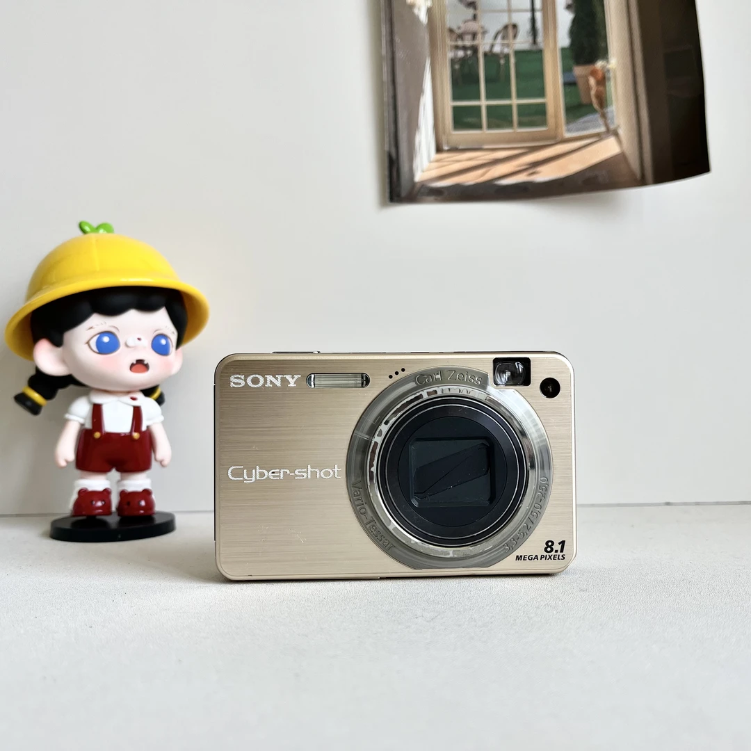 9新 Sony/索尼 w150香槟色810万像素5倍变焦人像复古清透自然色彩