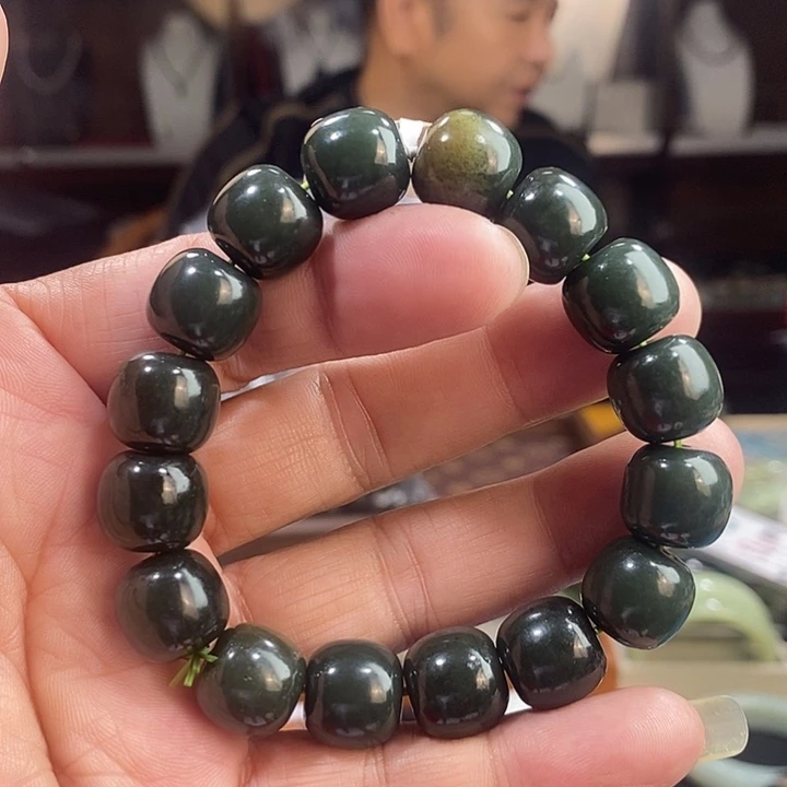 未镶嵌手串和田玉