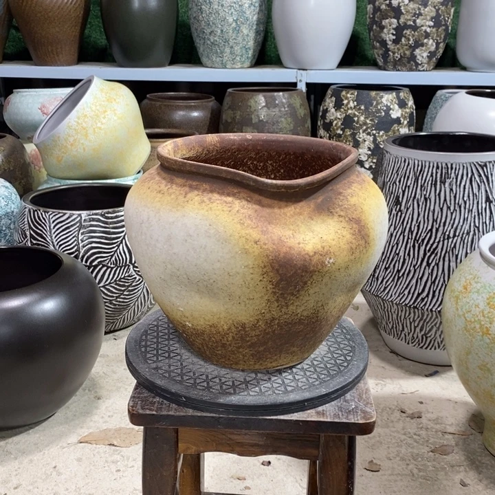 花盆口22高26～～～～